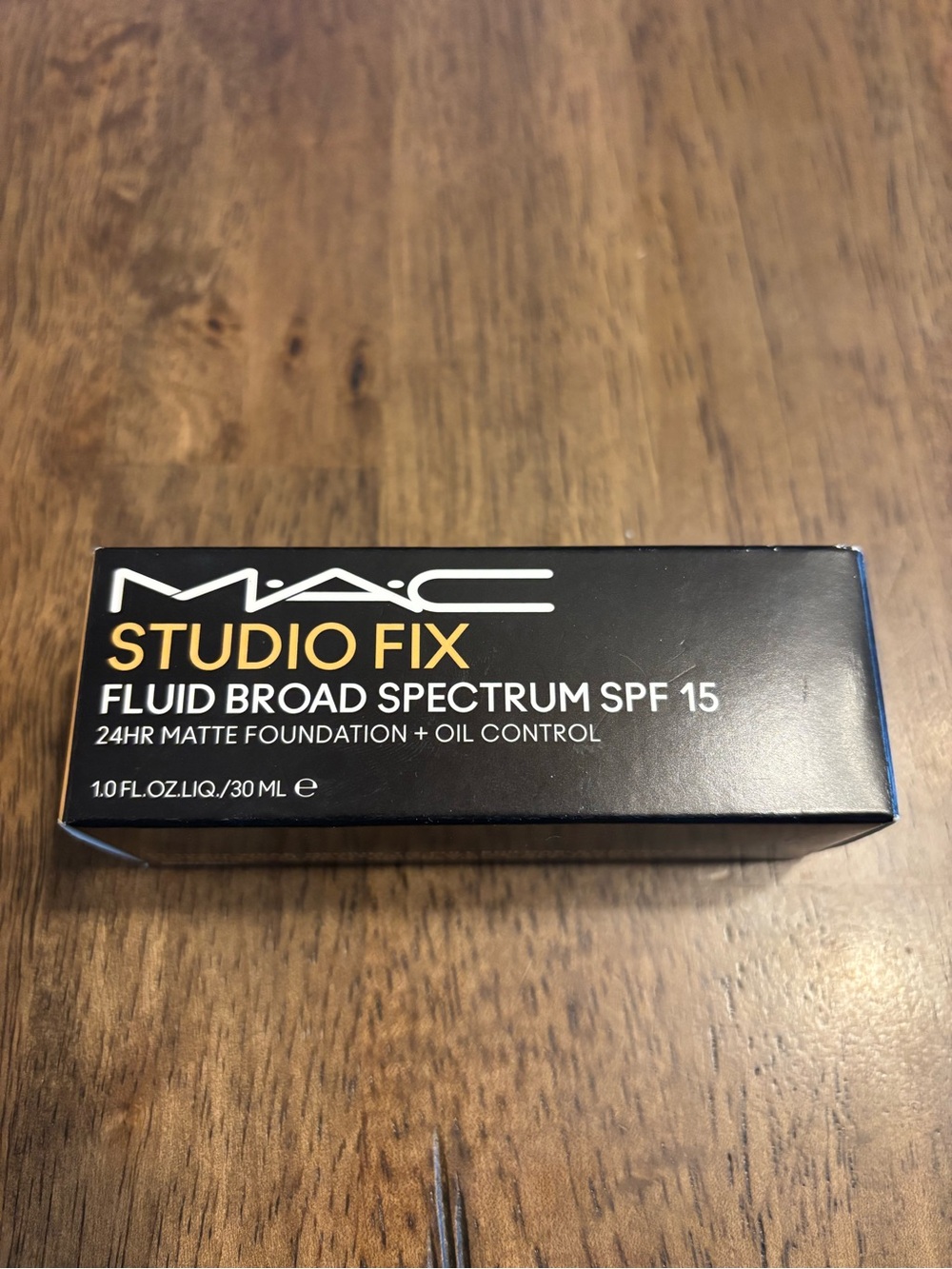 MAC Studio Fix Fluid SPF 15 Foundation NWT